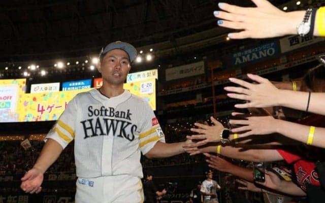 鷹の必殺仕事人！35歳ベテランが決めた！「涙がぽろぽろでてくる」ファン泣かせた代打決勝タイムリーでソフトバンク貯金30