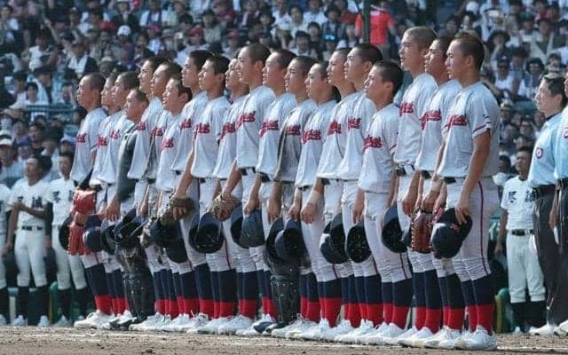 夏連覇の目標には届かなかった京都国際、劣勢でも食らいついた