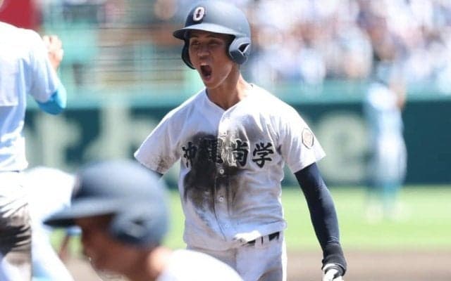 沖縄尚学、劇的逆転で夏初の決勝進出　エース末吉が6回途中降板も…日大三と頂上決戦へ