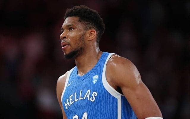 15分で25得点10リバウンド…ヤニス・アデトクンボがギリシャ代表チームで今夏初出場