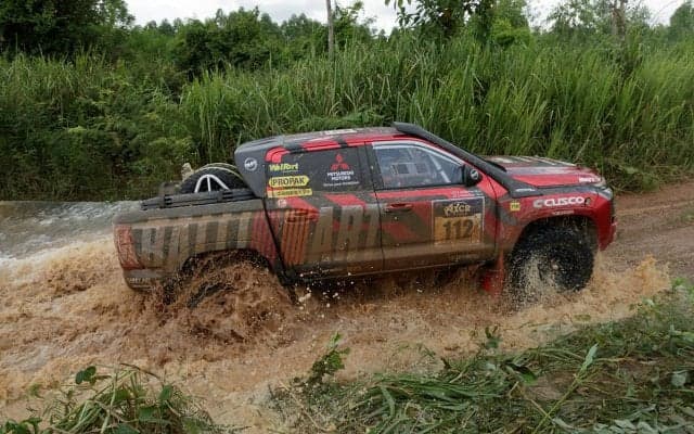 AXCR2025：横浜ゴムのGEOLANDAR装着車両が総合優勝