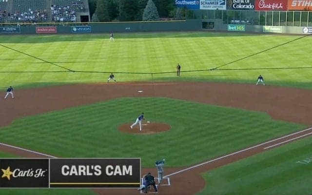 何が起きた？ 大谷翔平、爆速打球で“まさかの展開”「怖っ！」「速いな」野手が止めれない→ボールボーイが逃げ惑う