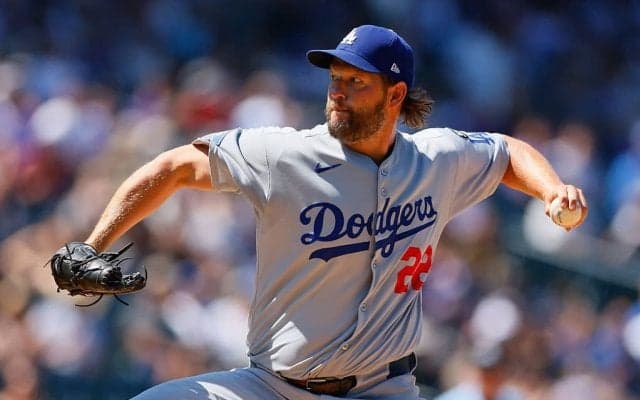 ドジャース、先発カーショーが快投＆強力打線炸裂で快勝　大谷翔平は450日ぶりに完全休養、ベンチで見守り