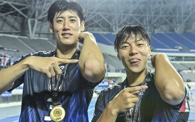 ｢紫のワンダーボーイ｣J1広島の大卒ルーキーFW中村草太の電撃的ワールドクラス弾に｢神降臨｣とファン歓喜！｢パーフェクトプレー×3のゴラッソでした｣