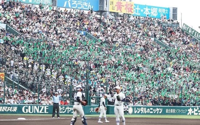甲子園決勝なのに「試合に集中できない」　流れた“名曲”に巨人ファン熱狂「胸熱すぎ」