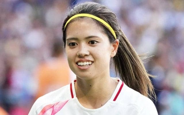 なでしこMF長谷川唯、リーグベストイレブンに選出！一瞬で2人を無力化するプレーでファン魅了｢後ろも見えているようだ｣｢華麗なるさばき｣の声