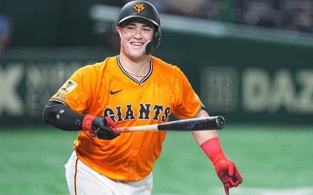 リチャードは「化け物だから」　阿部監督が惚れ込む“潜在能力”…目指す元助っ人のロマン砲