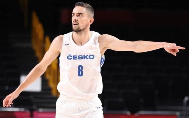 チェコ代表の司令塔トーマス・サトランスキーがケガのためユーロバスケットを欠場