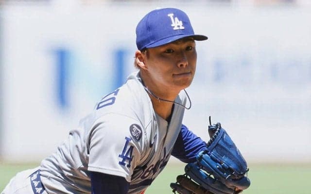 “激変”した山本由伸に「泣きそうになった」　同僚が生んだ光景に日米歓喜「プライスレス」