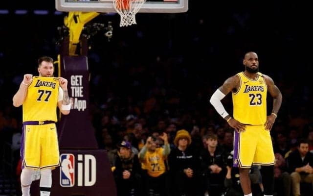 超人気作『NBA 2K26』で起きたレブロンの”異変”とは…その軌跡を振り返る