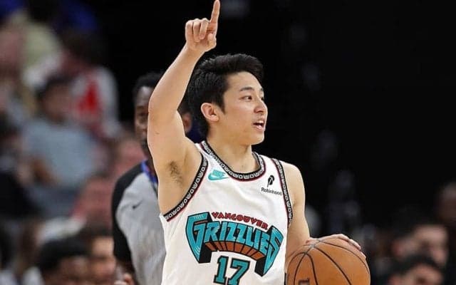 河村勇輝、衝撃ノールックパスがベストアシストランキング10位に…TOP100でも63位にランクイン