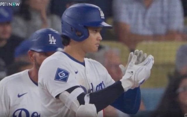 なんであんなに… 大谷翔平、一瞬見せた“表情”が話題に「カッコ良いですねえ」解説席が思わず見惚れた… 弾丸ヒット直後のリアクション