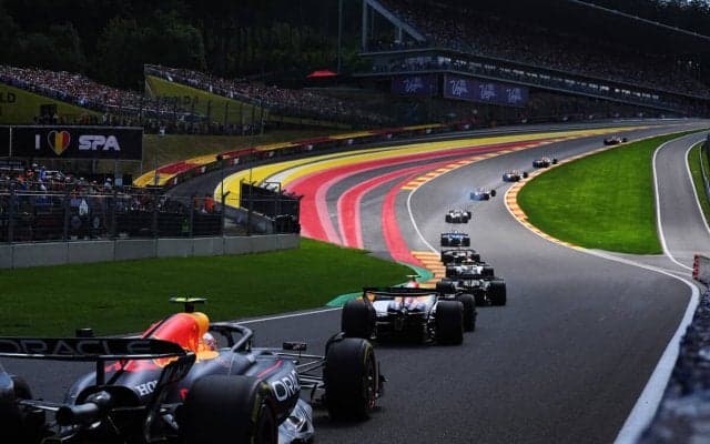 中団グループに埋もれる角田裕毅、ピリピリしていない王者争い...F1 2025年前半戦を象徴するベストショット15枚【撮影／熱田護＆桜井淳雄】