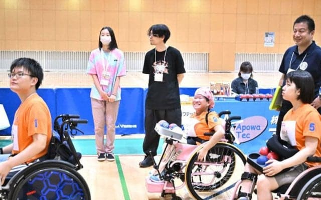 中学生が日本ボッチャ協会のお仕事を体験！