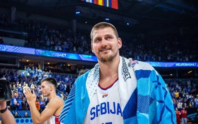 セルビア代表を引っ張るニコラ・ヨキッチを同僚が語る「彼が文句を言うことはない」