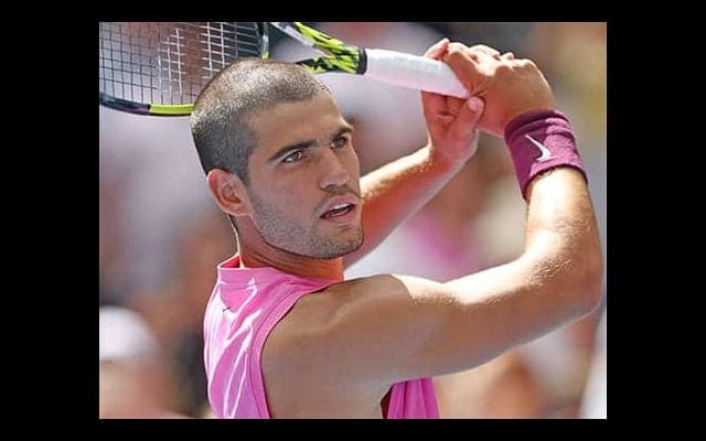  アルカラス 快勝で全米OP16強 