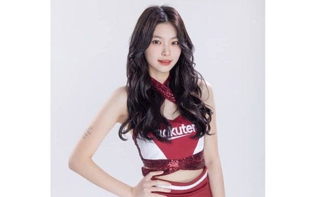 最年少→美女に増した大人の色気　「毎日スキンケア」台湾チアが欠かさない“持ち物”