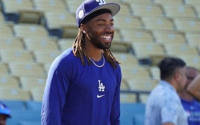 隣には大谷翔平…驚いたMLB初昇格　突然の電話、ド軍28歳の境遇を変えた7年越しの報せ