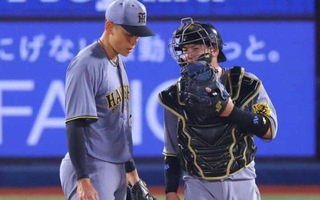 今オフ移籍戦線、阪神で注目の「もう1人のキーマン」　経験豊富な34歳、扇の要の去就に球界OBの見解　「阪神よりも出番があるような所で行きたいのかなという…」