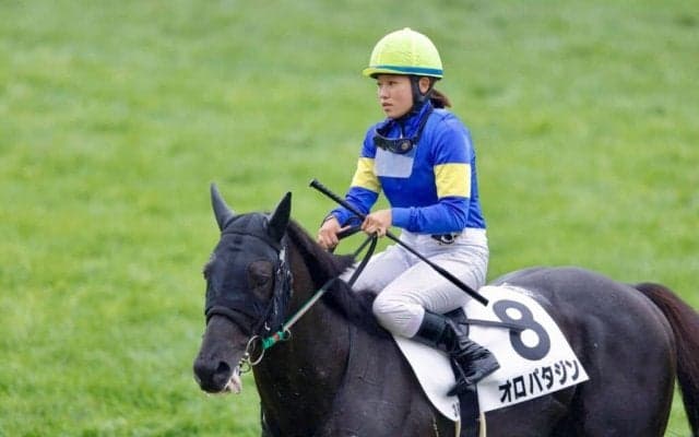 【札幌3R】小林美駒騎乗 オロパタジンが逃げ切る