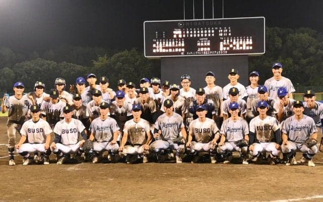 神奈川強豪校同士が感動の引退試合を開く…U-18日本代表候補の捕手が高校最後の打席で本塁打！「3年間の中で一番嬉しい打席でした」