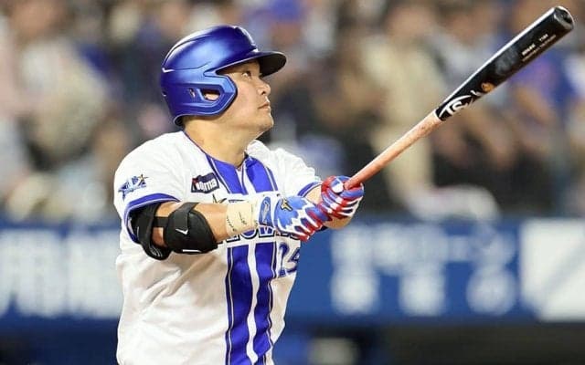 崩れ落ちる右腕…筒香嘉智が「全盛期すぎて泣ける」　衝撃の2打席連発「意味が分からない」