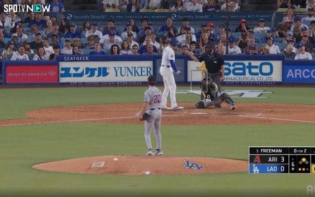 嘘だろ…温厚なフリーマンも“愕然” 「ボールやろ！という声が聞こえてきそう」ド軍戦、まさかの判定に実況も唖然
