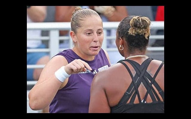  黒人差別騒動で渦中の選手が謝罪 