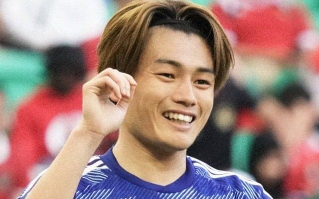 ｢透明感すごい｣日本代表FW上田綺世の美人モデル妻、あざと可愛い浴衣ショットに｢可愛すぎて、、天使すぎる｣