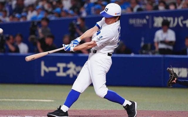 51歳の松井秀喜氏、2年連続豪快弾　広いバンテリンDもお構いなし…イチロー氏も大喜び
