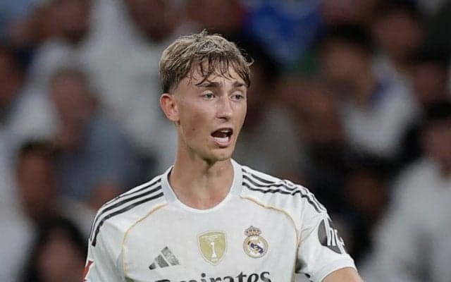 レアル・マドリードに早くも不可欠なディーン・ハイセン ビッグクラブで若いCBが活躍するのはなぜか