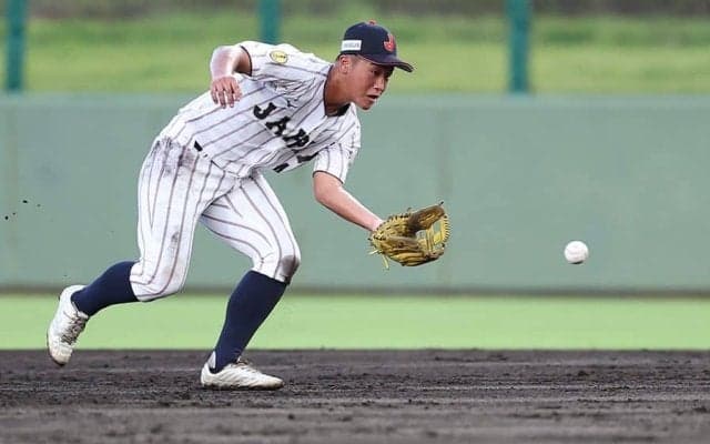 侍U-18の守備職人が持つ“特殊能力”　美技の裏で…備えた「100回に一度が来た時に」