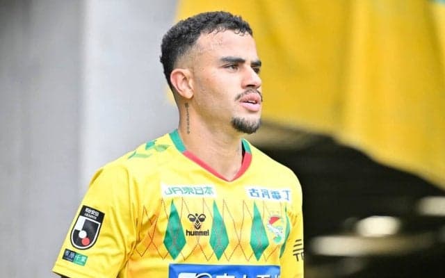 【25年J2「第28節」千葉VS甲府「徹底分析」】千葉、後半からの改善と歴戦のブラジル人FWの勝利へのこだわり(2)