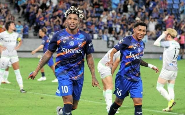 V・長崎2-1で藤枝に逆転勝ち　2位の千葉、首位の水戸に肉薄