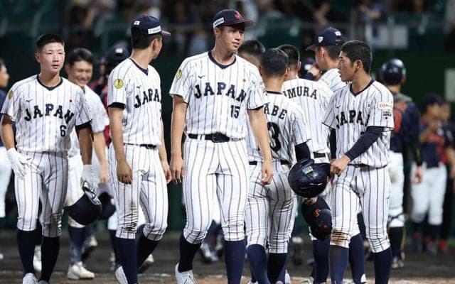 試合5時間前からハプニング　雷雨でもファン動けぬ理由…U18壮行試合に高まる沖縄の熱