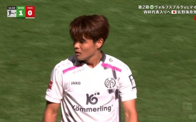 嘘だろ！？ マインツ佐野海舟、“規格外の初速”にファン騒然「速すぎ！」「えぐいな」敵を追い越してルーズボール回収の瞬間