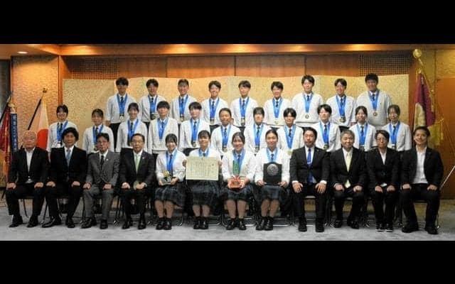 福知山成美に府スポーツ優秀賞　女子高校野球で11年ぶり全国制覇