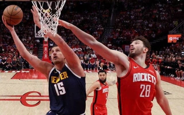 NBA有数のビッグマン…セルビアのヨキッチとトルコのシェングンがユーロバスケットで激突