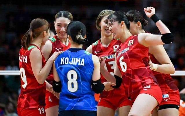 バレー女子日本代表は「主に攻撃面で圧倒した」と公式サイト賛辞、石川真佑の“勝負強さ”が光る……敵将も脱帽「日本の方が優れたチームだった」