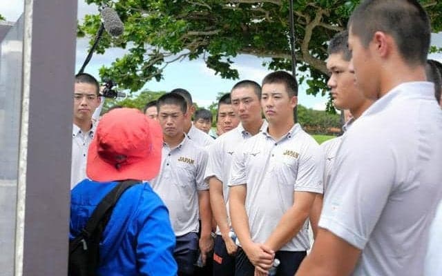 戦没者のラストネームを帽子に　U18日米代表が沖縄で学んだ歴史