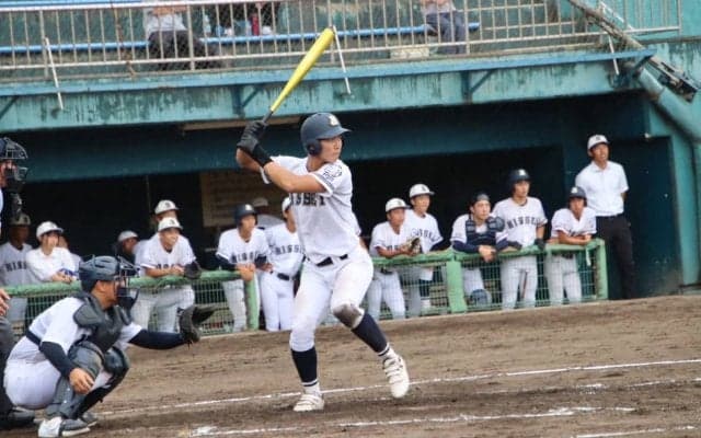 転入を経験した大型遊撃手がプロ志望届提出！今春だけで10本塁打を記録