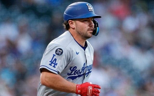 ドジャース退団から4日…26歳の去就が決定　約2週間で迎えた終焉、受けた“戦力外”