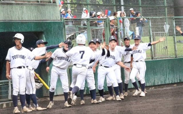 打撃特化チーム・豊岡が城西大川越にコールド勝ち！4番打者が投打で活躍【埼玉】