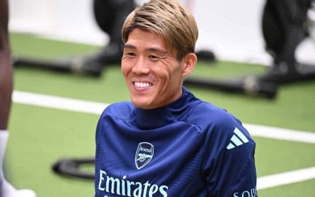 「試す価値がある」冨安健洋のミラン獲得リスト入り報道に古巣メディアも反応「どのクラブにとっても優れた補強」