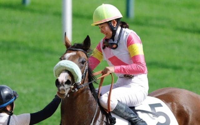 【札幌1R】小林美駒騎乗 リピースが人気に応える…出入りある展開も対応して完勝