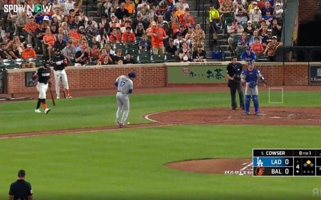 大谷翔平が「自分で拾いにいく」まさかのプレー　直後、投球も“激変”…スイッチ入れた瞬間に「ここで怒りました」