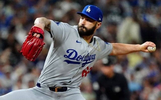 105億円契約も…ド軍守護神が抱える「8」　見えぬ復調、山本由伸は3度の“被害”