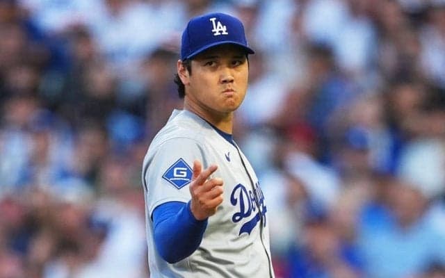 大谷翔平が敵に送った“謎のサイン”　悔しさ見せた直後…真相不明の二ヤリが「どういうこと？」