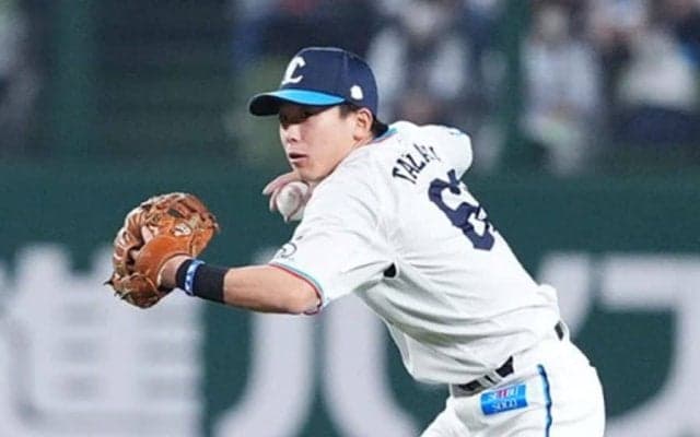 22歳の超絶美技に「どんな身体能力してるんだ」　二塁ではなく遊撃でも「もうGG確定」