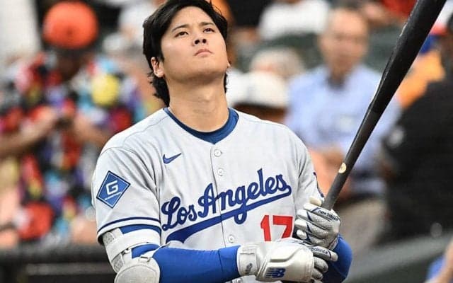 大谷翔平、腕を組み見つめた屈辱の敗戦　両膝に手をつくベッツ…ド軍、悪夢の23分間